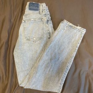 Women’s abercrombie jeans